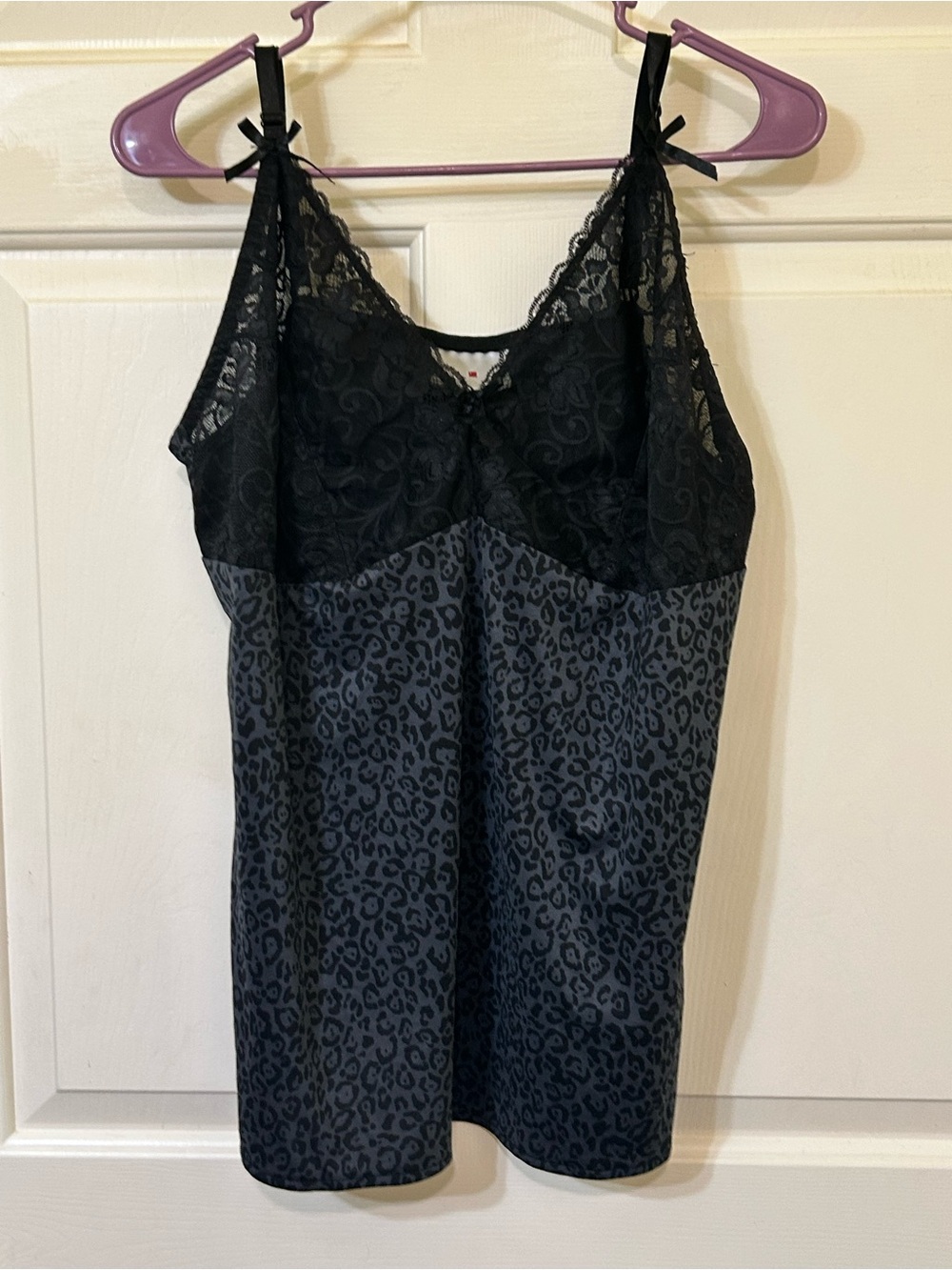 Avenue Black Lace Bodice Leopard-Print Slip